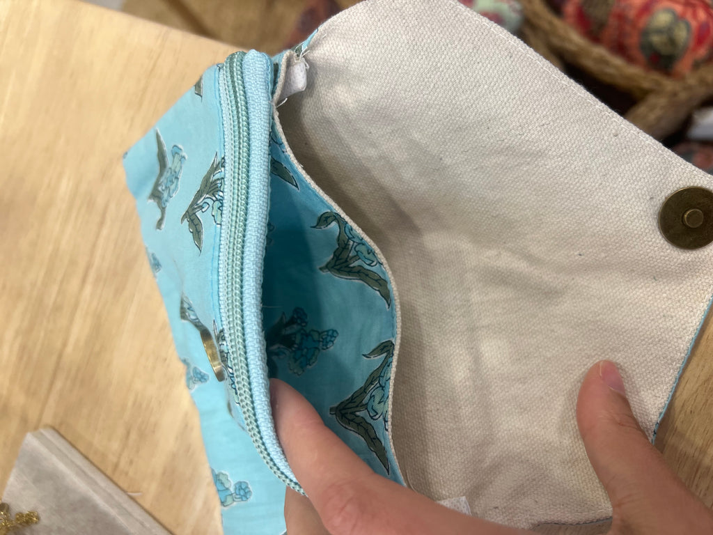 Cartera Block Print