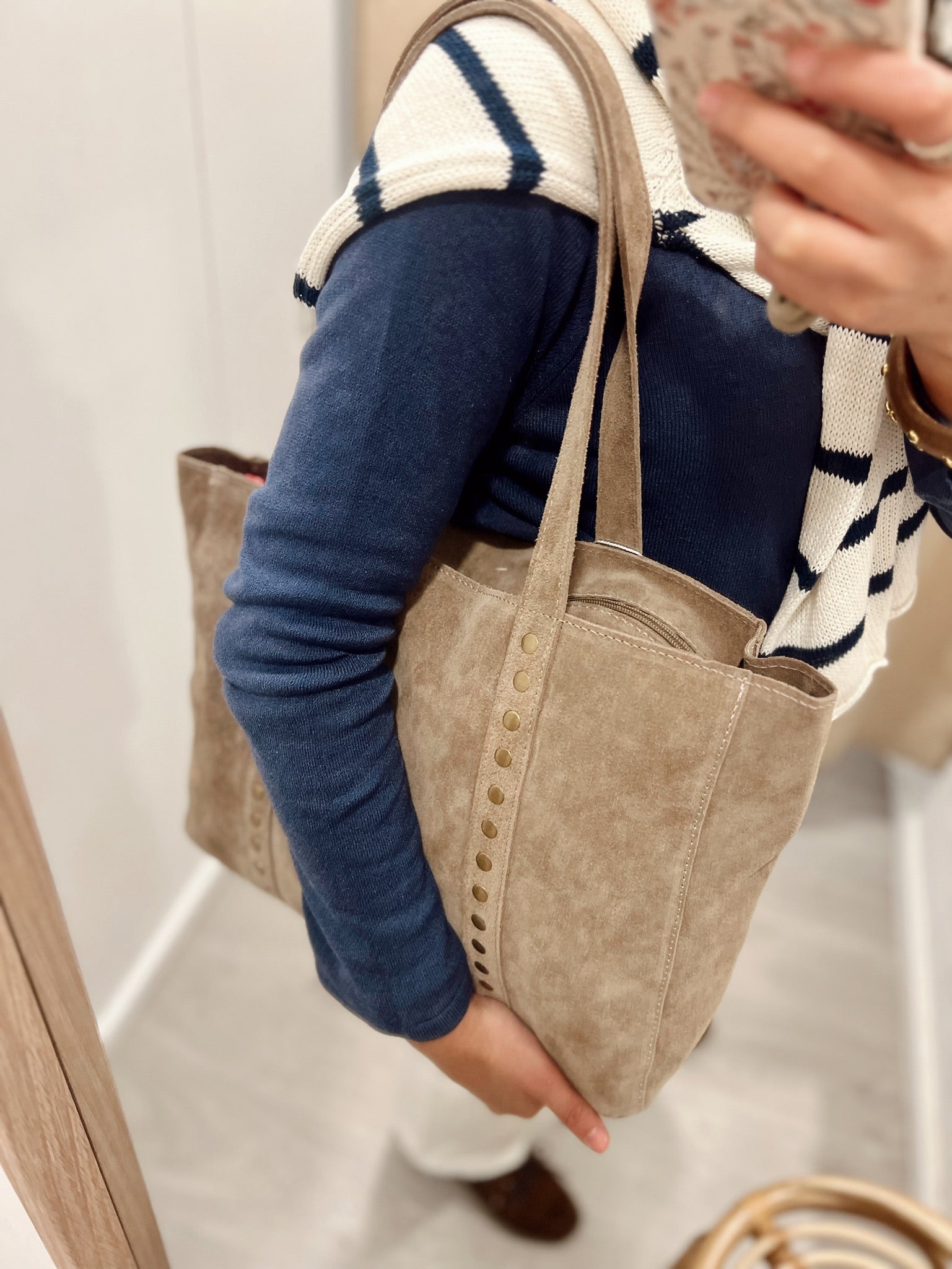 Bolso  Shopper Tachas Taupe