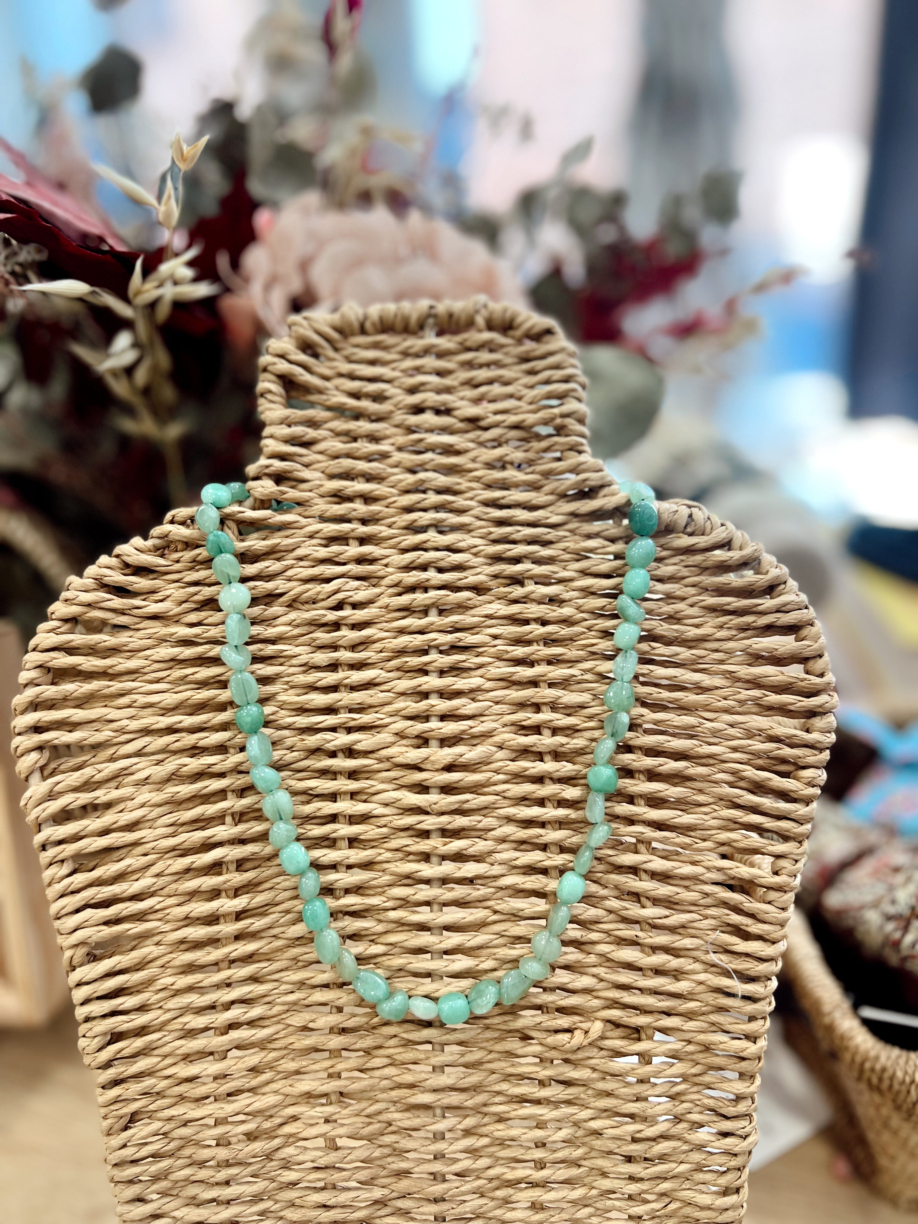 Collar Mint Piedras