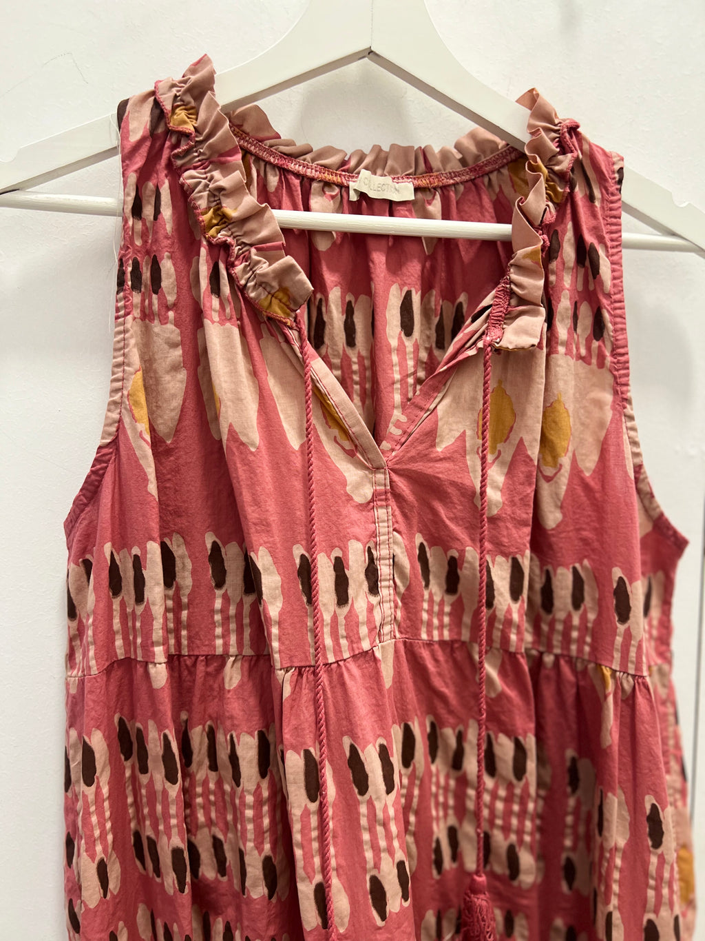 Vestido Corto Fresa
