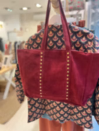 Bolso Shopper Tachas  Granate