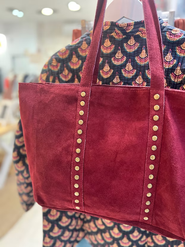 Bolso Shopper Tachas  Granate