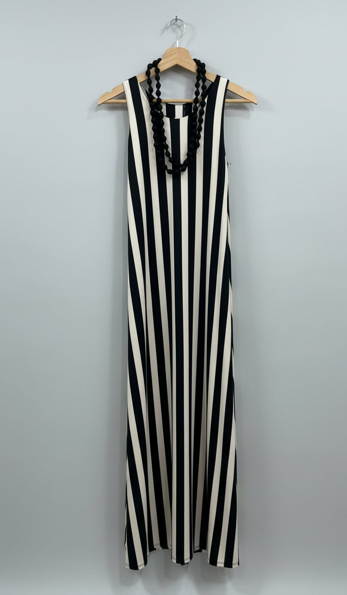 Vestido Punto Negro